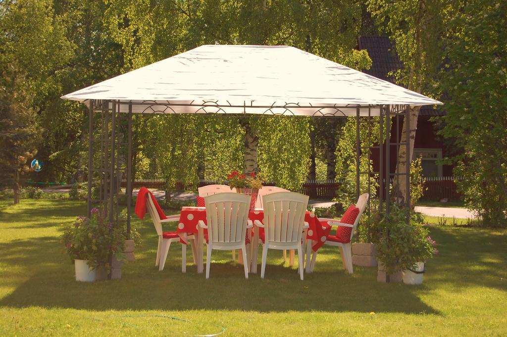 Brunnsgarden Bed & Breakfast Skellefteå Kültér fotó